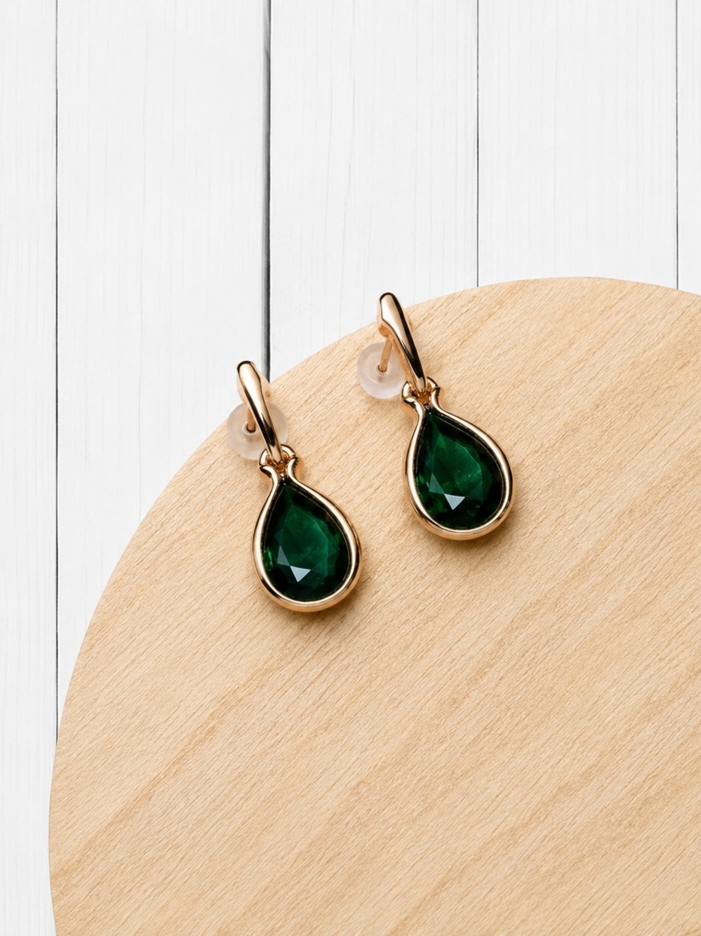 Rose Gold Teardrop Emerald Pendant Necklace and Earring Set - Picture 3 of 5